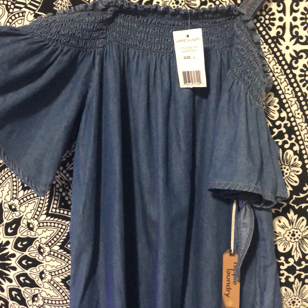 Dress - Picture 2 of 5